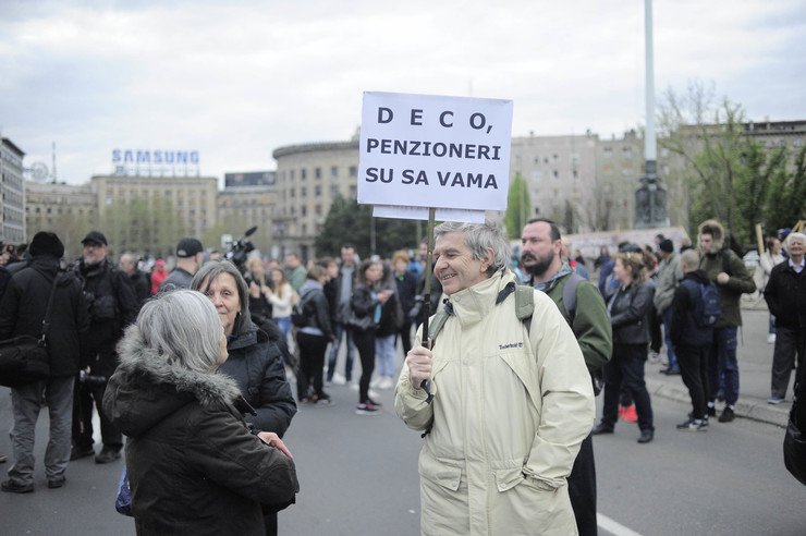 Uz povike ‘O(ne)svesti se’ zakazan peti Protest protiv diktature