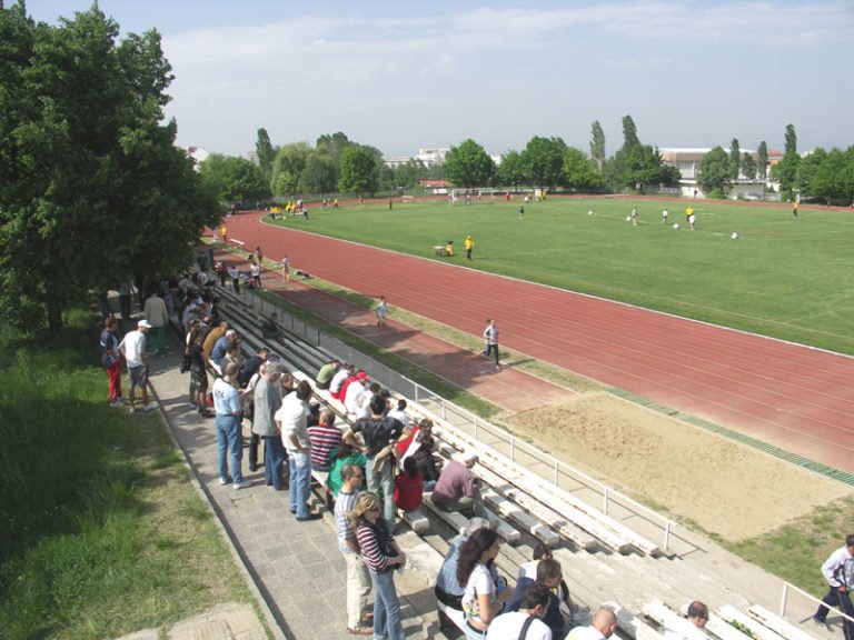 Ученици от Босилеград на спортни състезания в София