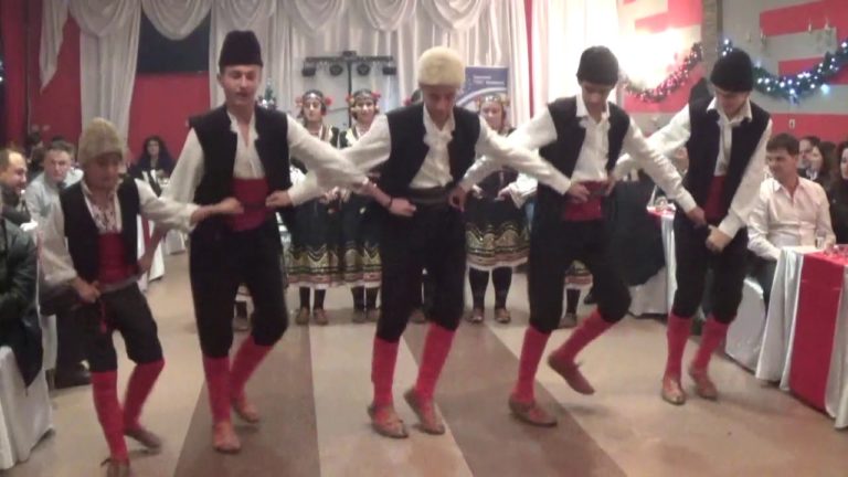 Видео от Инфо Кодал за V-та благотворителна Коледна вечер