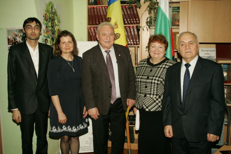 Българистите на Молдова проведоха форум „Христо Ботев – Български революционер, поет, и национален герой”