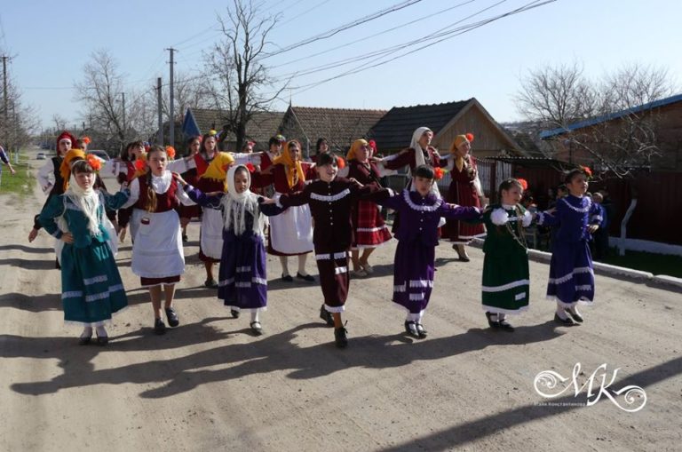 Старинен великденски обред в Чийшия