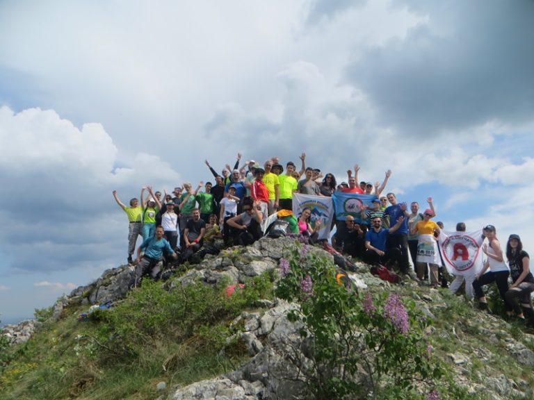 Планинари из Србије и Бугарске походили планину Гребен