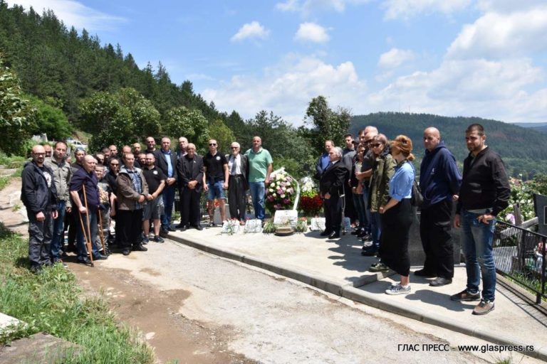 Поклон пред паметта на българските офицери (ВИДЕО)