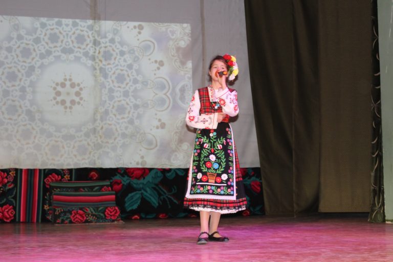 Конкурсът за изпълнители на българска народна и поп песен „Облаче ле бяло – 2018“ се проведе в Тараклия