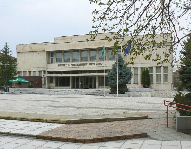 Ще издигат мемориал на българските преселници в Каспичан