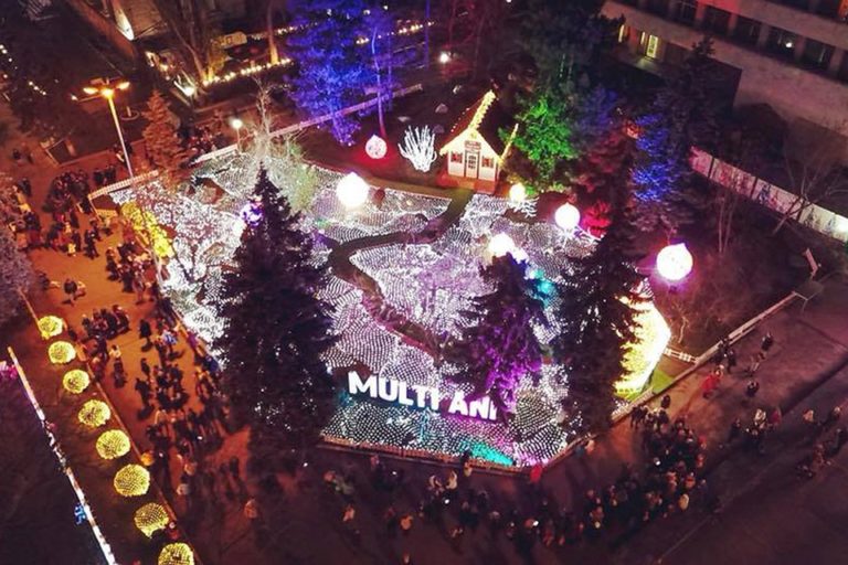 Жителите на Молдова пазят новогодишни традиции
