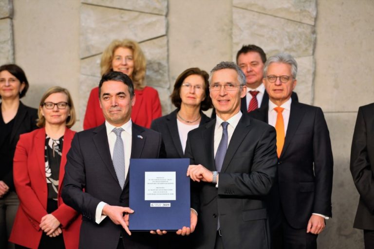 Днес бе подписан присъединителния протокол за членство на Македония в НАТО