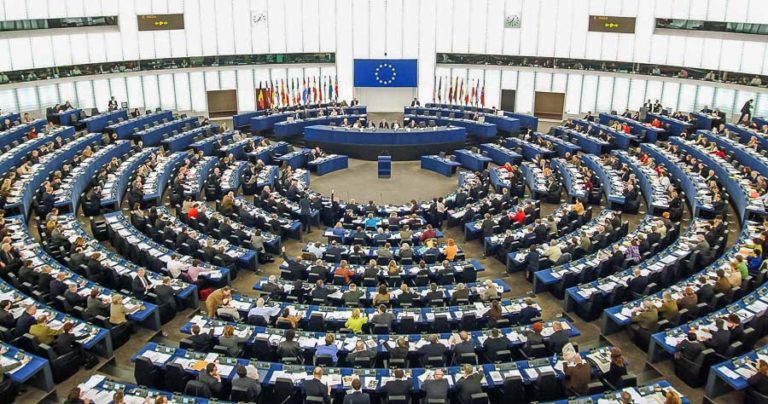 Европарламентът препоръчва назначаването на специален представител на ЕС за Украйна