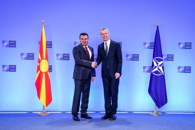 Премиерът на Северна Македония проведе среща с Генералния секретар на НАТО в Брюксел