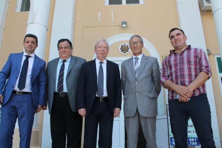 Българският посланик в Молдова се срещна с кмета на град Тараклия