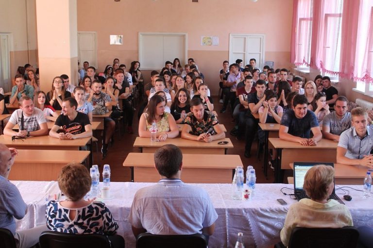 В Тараклия на 1 юли се проведе кандидатстудентски изпит за обучение в български университети