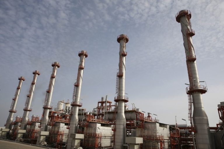 Две големи находища на природен газ са открити в Украйна
