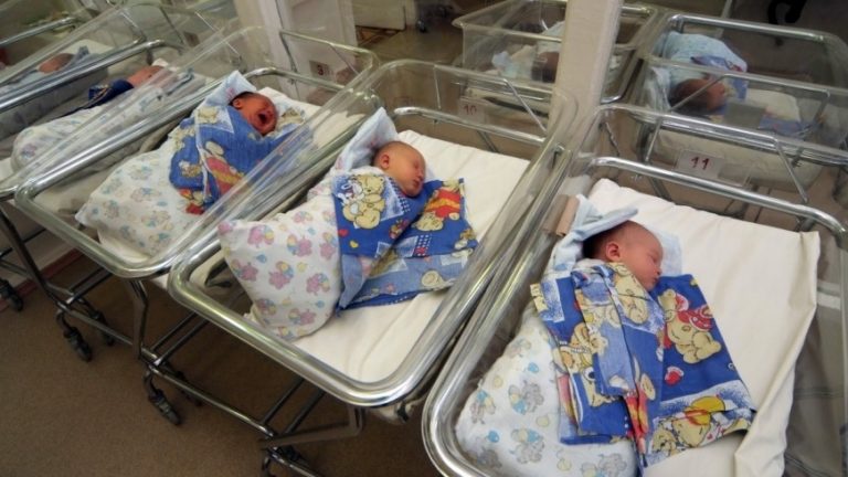 Раждаемостта в Молдова продължава да намалява