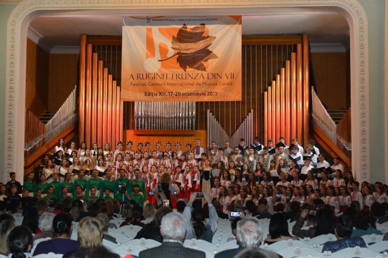 Тараклийски ансамбъл за български народни песни и танци – гост на международен фестивал за хоровото изкуство в Кишинев