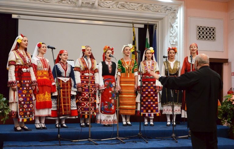 КОЛЕДЕН КОНЦЕРТ НА ХОР „НОВИ БЪЛГАРСКИ ГЛАСОВЕ“ В НИШ, Р. СЪРБИЯ