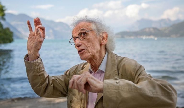 Никой не е Кристо в собствената си родина