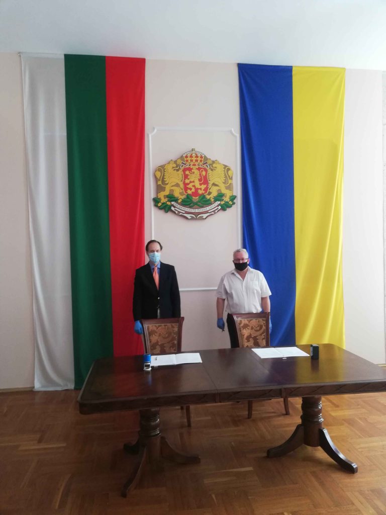 България предостави безвъзмездна финансова помощ за Приморския регионален украинско-български лицей