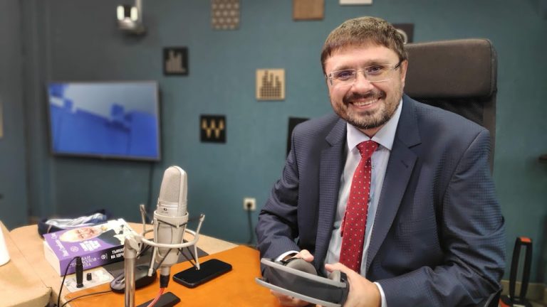 Чужденецът не е заразен враг
