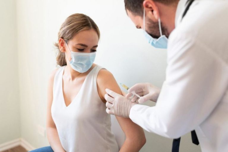 Четири мобилни екипа ваксинират днес в малките населени места в община Кюстендил