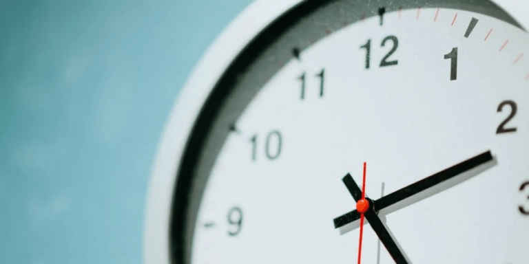 На 28 март Украйна преминава към лятното часово време