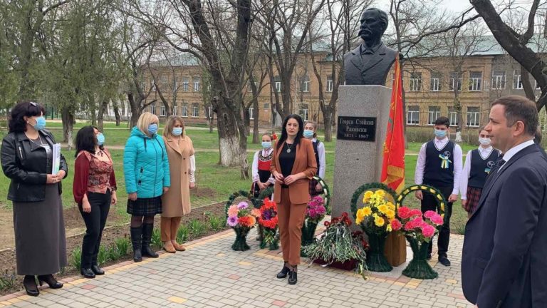 Болградската гимназия чества 200-годишнината от рождението на своя патрон Георги Раковски