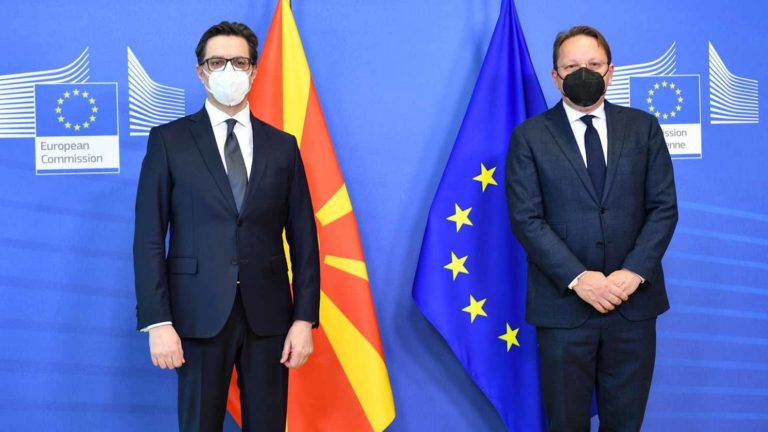 Президентът на Северна Македония в Брюксел проведе срещи с водещите политици на Европейския съюз