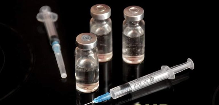 Украйна започна ваксинация с китайската ваксина Sinovac