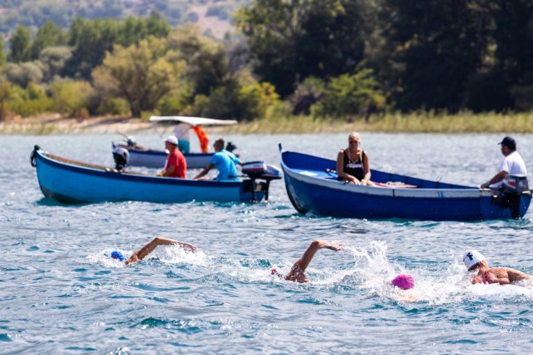 В Северна Македония се проведе 34-то издание на Охридският плувен маратон