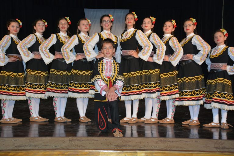 Детска танцова група „Тараклийски мегдан“ ще представи български фолклор на Международен фестивал