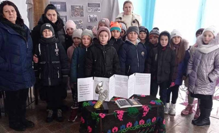 Жертвите на Холокоста бяха  почетени  в  Болградската община