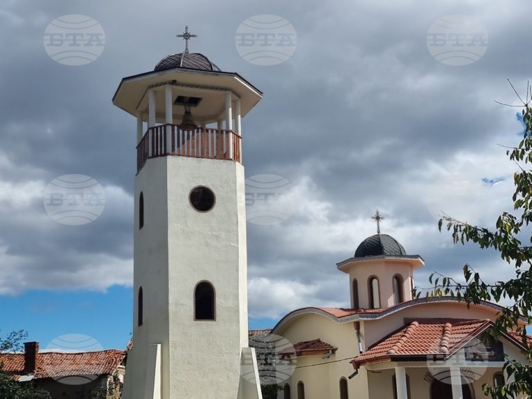 Нов православен храм „Успение Богородично“ беше осветен в с. Нов чифлик, община Кюстендил