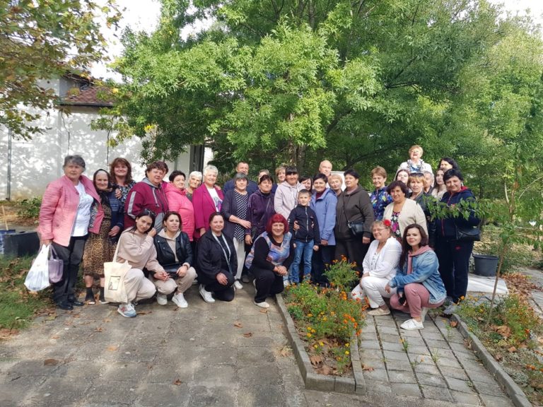 Бесарабски българи от Рени и Нови Троян посетиха село Изгрев