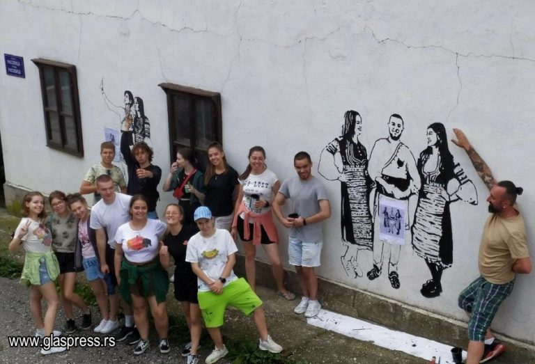 НОВИТЕ МАЙСТОРИ ОТНОВО ЩЕ РИСУВАТ В БОСИЛЕГРАД