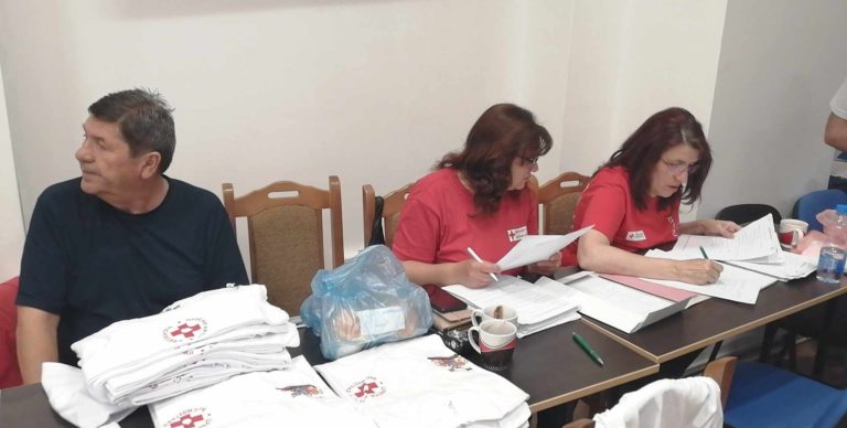 Кръводарителска акция: 90 босилеградчани дариха ценната течност