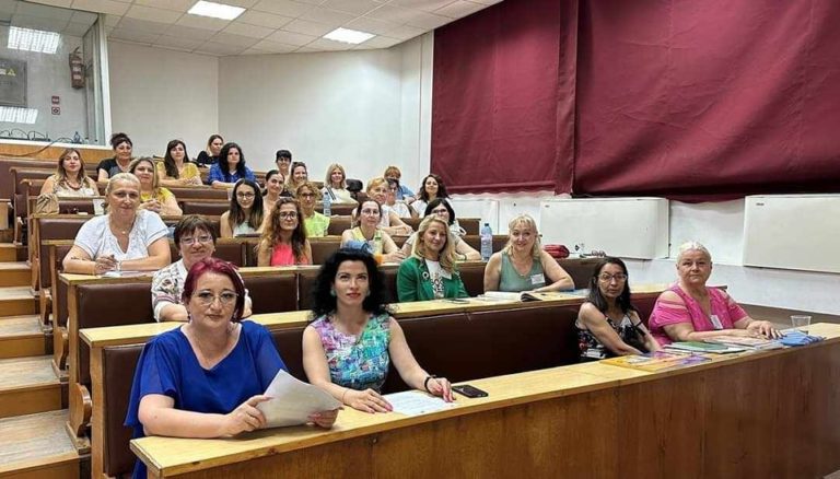 Български учители зад граница се събраха във ВТУ „Св. св. Кирил и Методий“