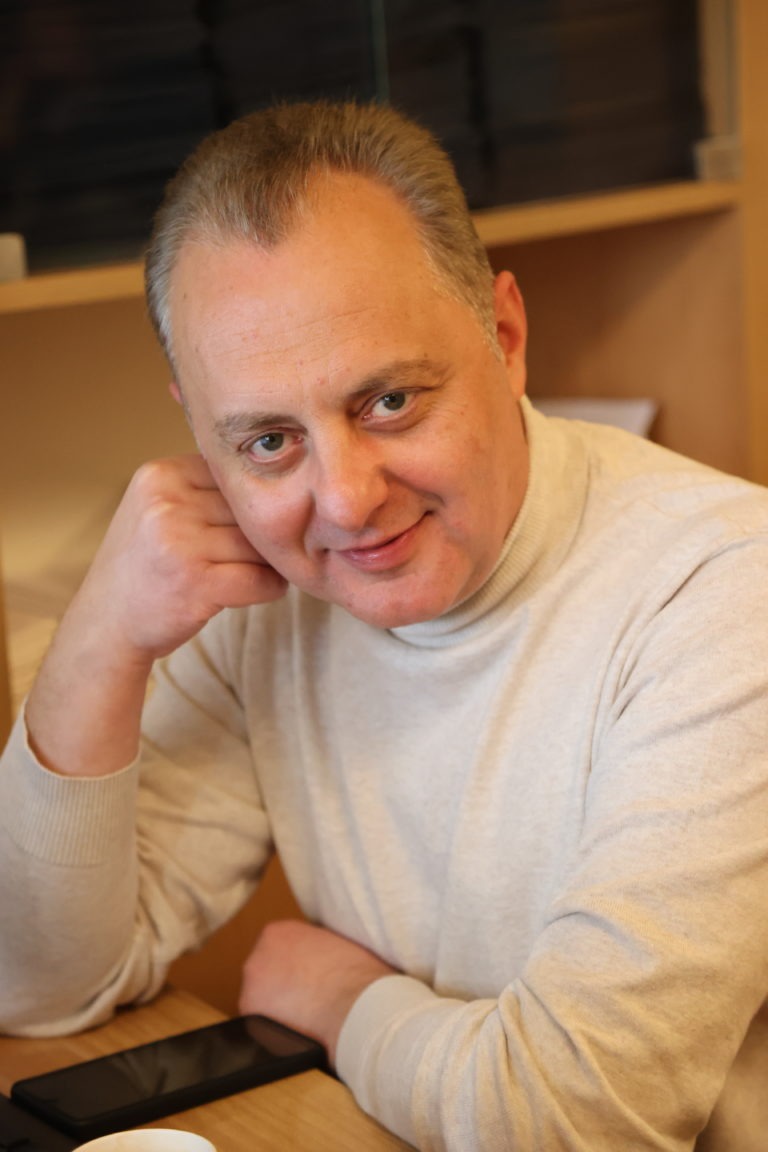 „СЛЕД ВСЯКА СРЕЩА С ВАС АЗ ОЩЕ ПО-СИЛНО ОБИЧАМ БЪЛГАРИЯ” – Христо Краевски по повод 25 годишнината на КИЦ „Босилеград”