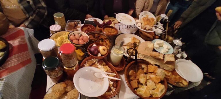 МИХОЛСКИ СРЕЩИ НА СЕЛАТА: СЕЛО Д. ЛИСИНА ДОМАКИН НА ТЪРЖЕСТВОТО