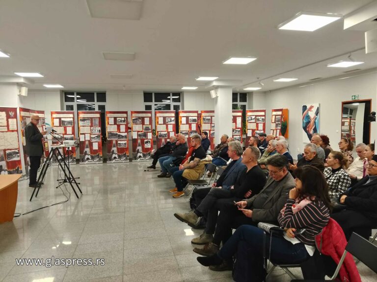 С протестно събрание в София отбелязаха 104 годишнината от Ньойския диктат (видео)
