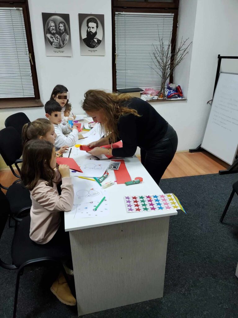 Сдружението за македонско-българско приятелство от Битоля организираше творческа работилница за деца