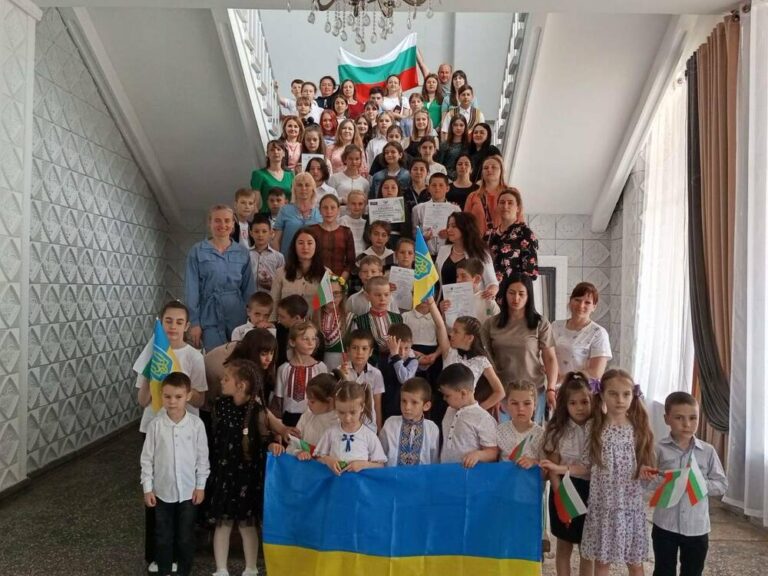 Българо-украинският образователен център „Медиа“ осем години осъществява образователна дейност в Украйна