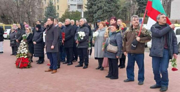 В Кишинев почетоха паметта на българските опълченци, загинали за Освобождението на България