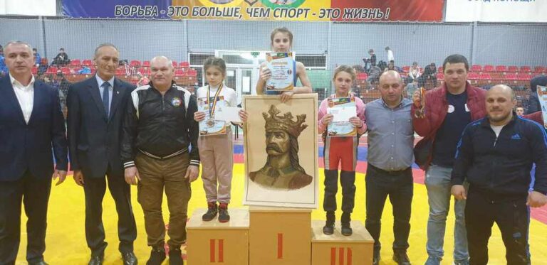 В Тараклия близо 200 борци участваха в турнир, посветен на Освобождението на България