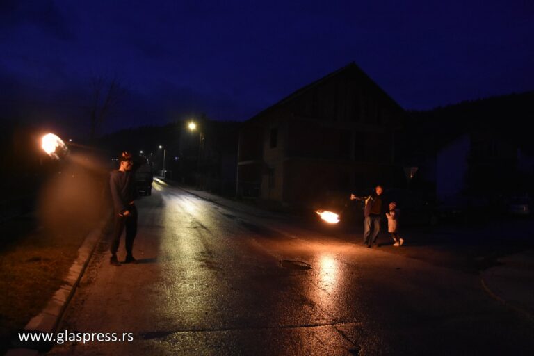 Босилеградчани почетоха празника на прошката