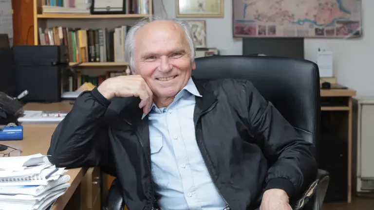 Иван Николов: Лицемерен призив по повод посещението на Вучич в София