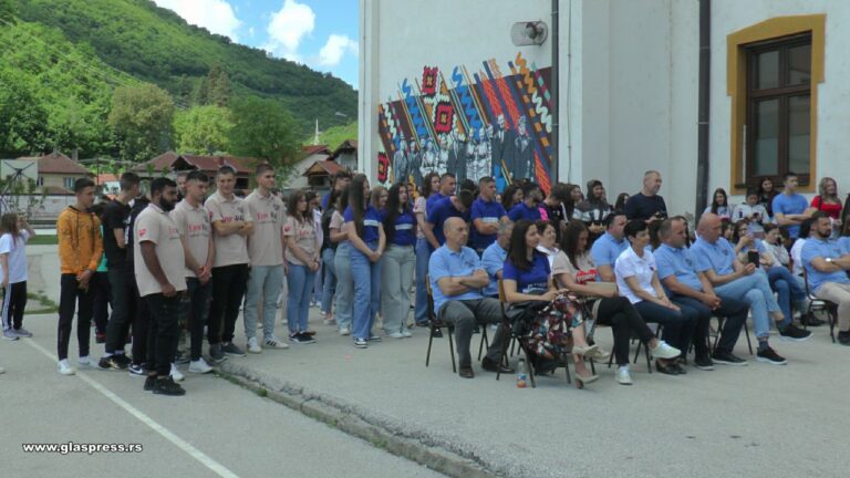 Празнично изпращане на зрелостниците от Босилеградската гимназия