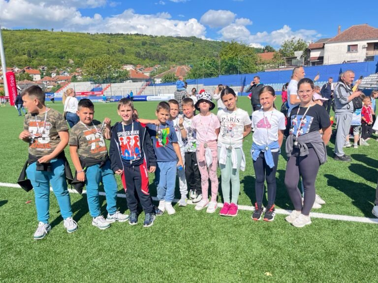 Ученици от Босилеград с добро представяне и медали от Спортните игри на младите в Сурдулица