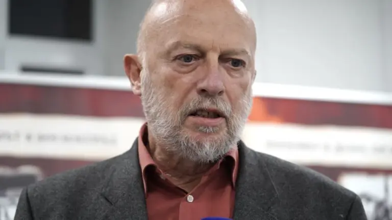 Едвин Сугарев: София да се разграничи от твърденията на посланик Петко Дойков в Белград, ЕС се разграничава от режима на Вучич