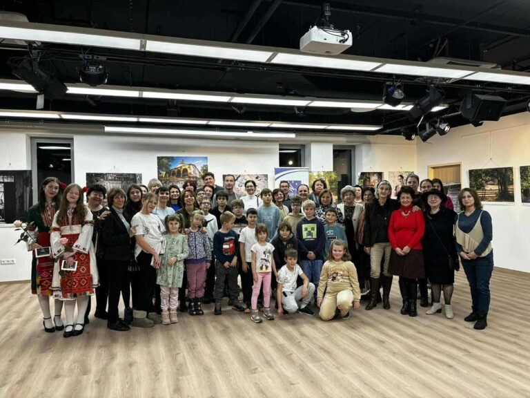 Фотоизложбата „Босилеград преди и сега – 2“ бе открита в Българския културно-образователен център в Будапеща