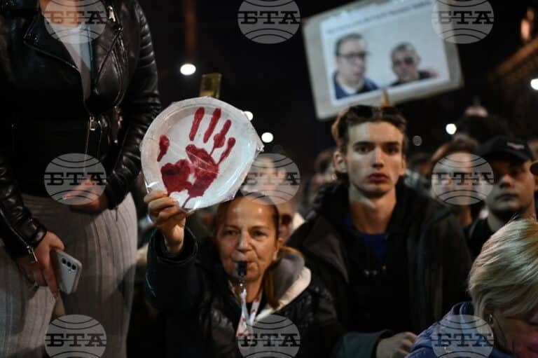 Протести в няколко сръбски града се проведоха тази вечер след полицейска акция в университета в Нови Сад